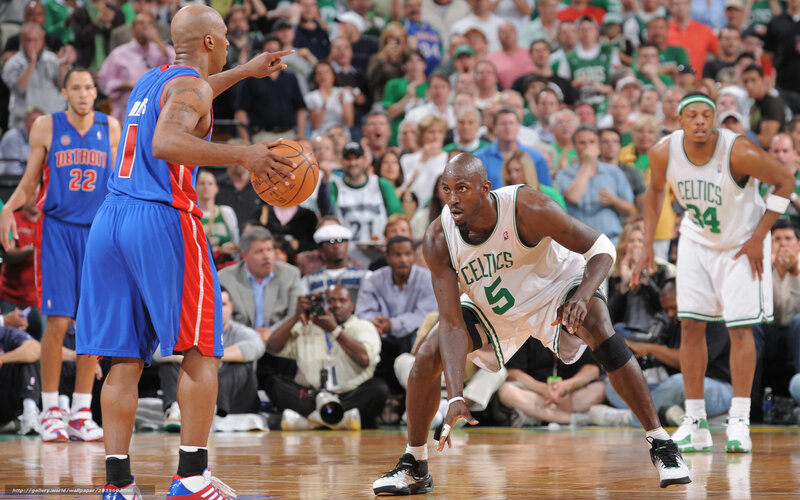 Basketball Players in Game