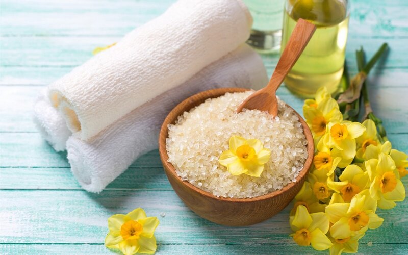 Bath Salts with Flowers