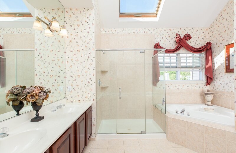 Bathroom with Shower and Tub