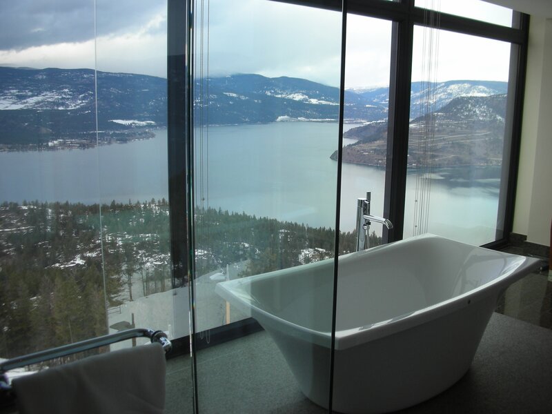 Bathtub with lake view