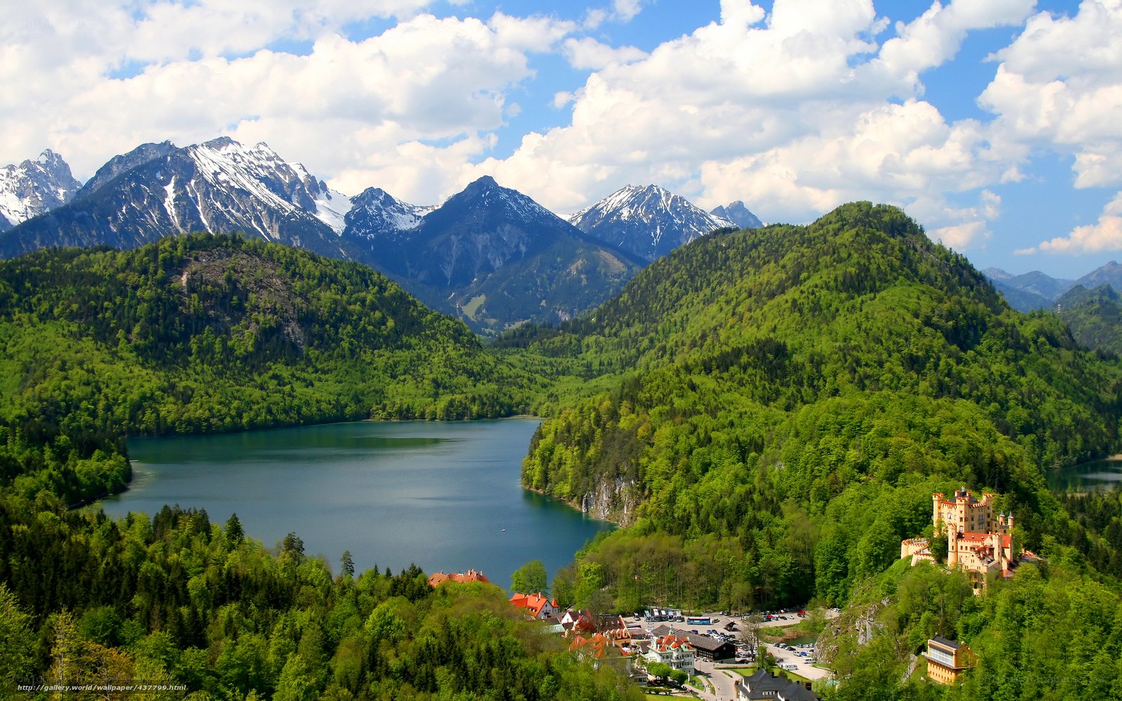 Bavarian lake and castle