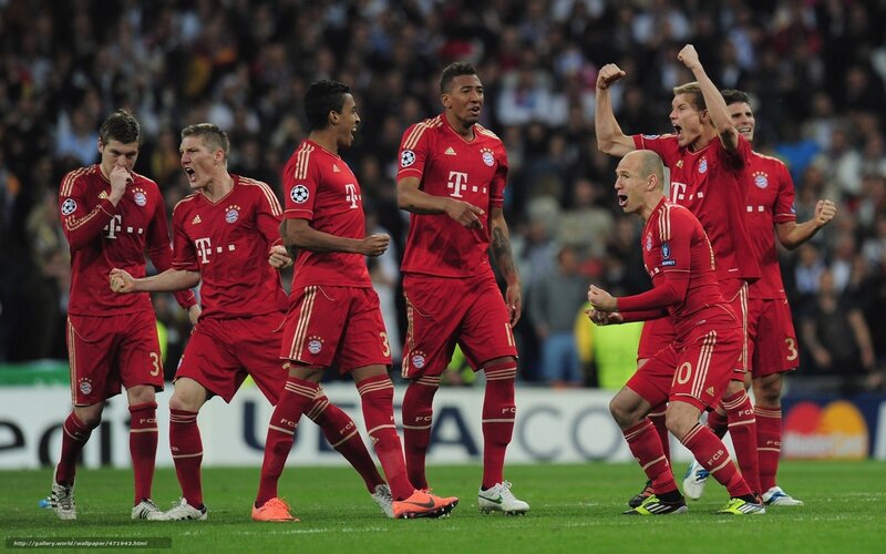 Bayern Munich players celebrate