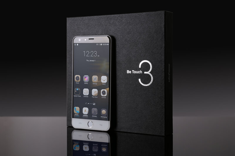 Be Touch 3 smartphone and box