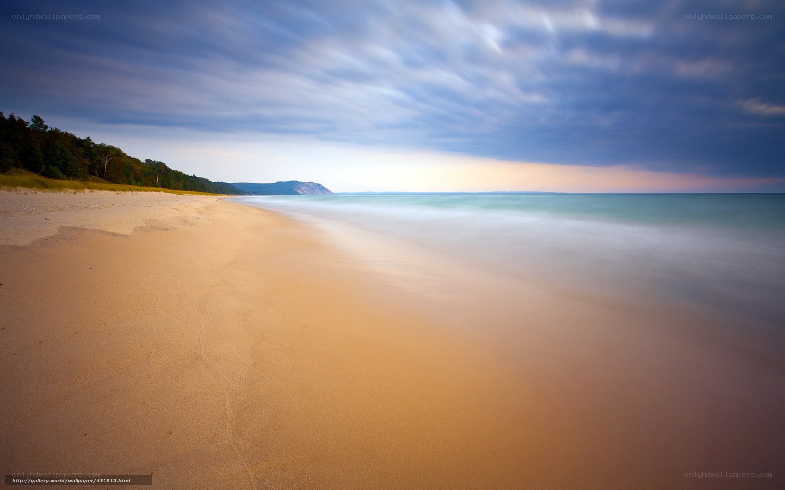 Beach at dusk with long exposure