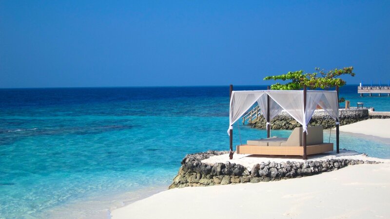 Beach Cabana on Sand — Blue