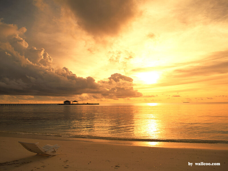 Beach Chair at Sunset — Orange, Serene