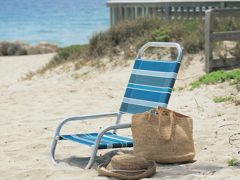Beach chair with bag and hat