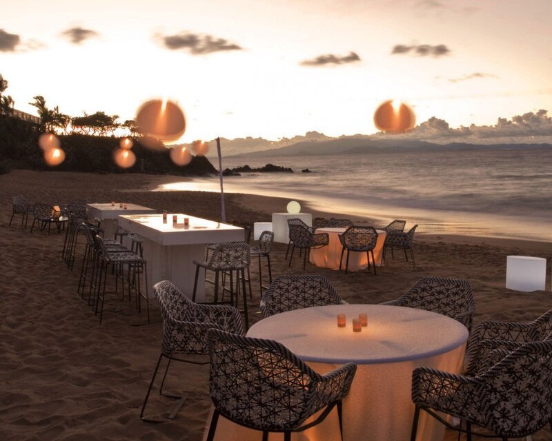 Beach Dining Setup — Orange
