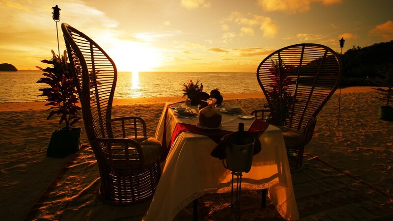 Beach Dinner Setup — Gold, Serene