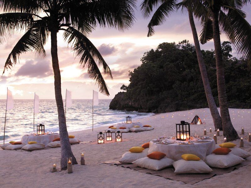Beach Dinner Setup — White