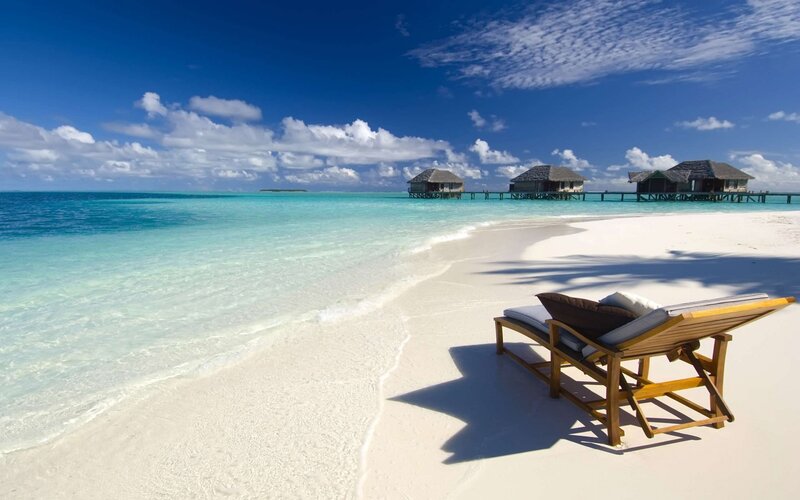 Beach Lounge Chair — Blue, Serene