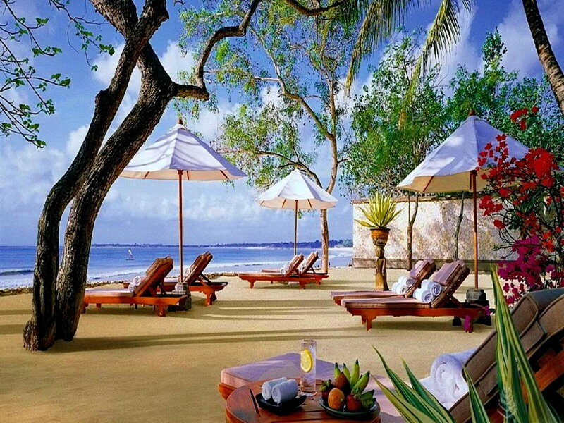 Beach Lounge Chairs — Blue, Serene