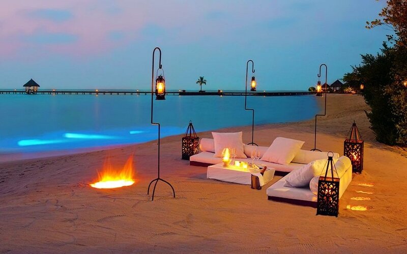Beach Lounge Setup — Blue