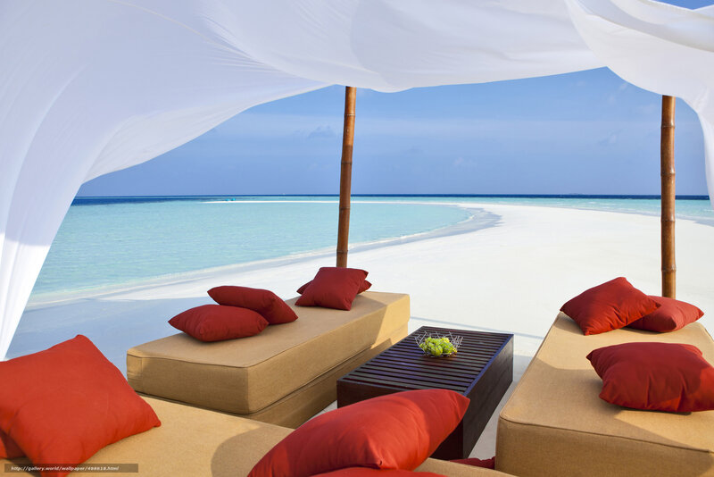 Beach lounge with ocean view