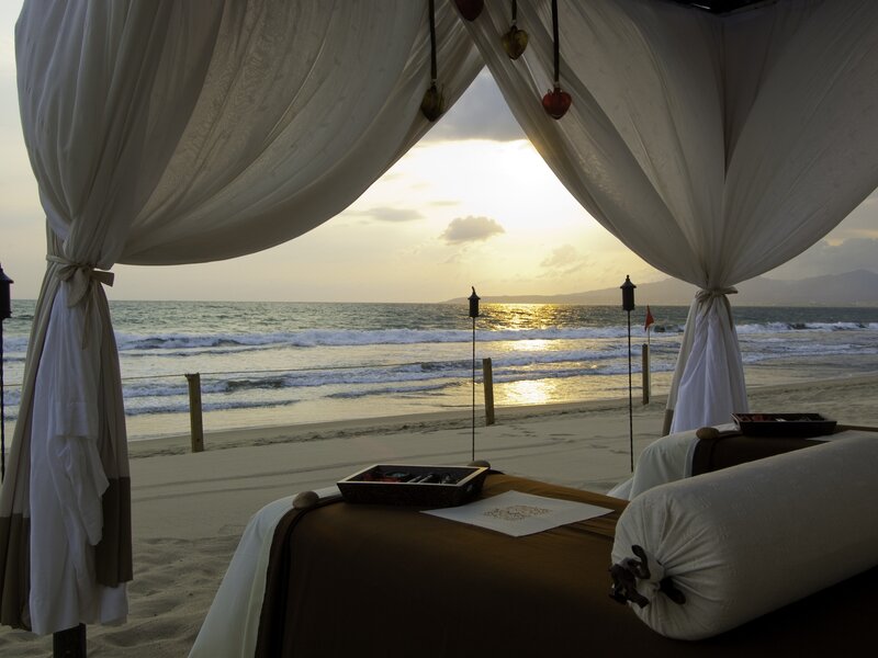 Beach Massage Setup — White
