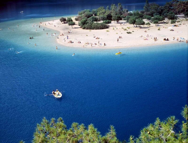 Beach on a lake with boats