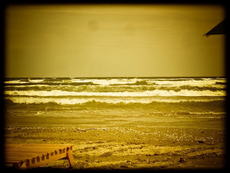 beach scene with waves