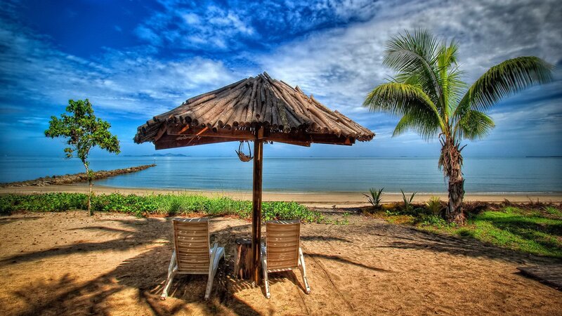 Beach Umbrella with Chairs