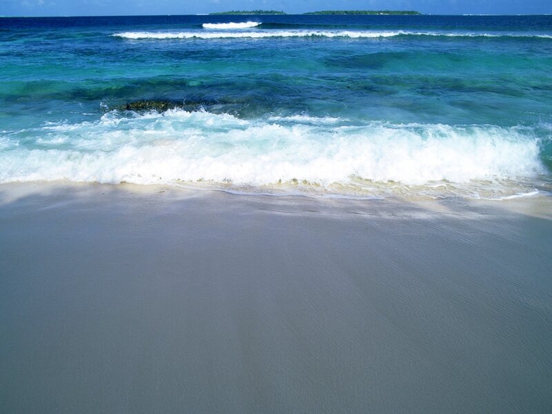 beach waves and turquoise water