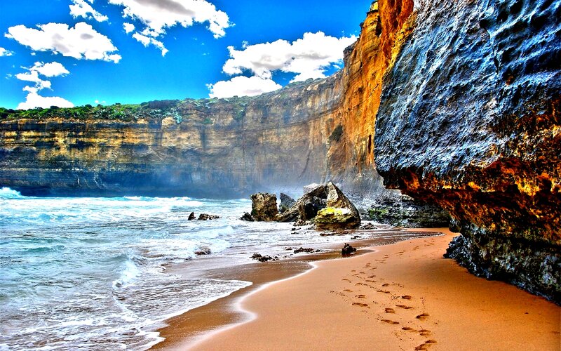 Beach with Footprints — Blue