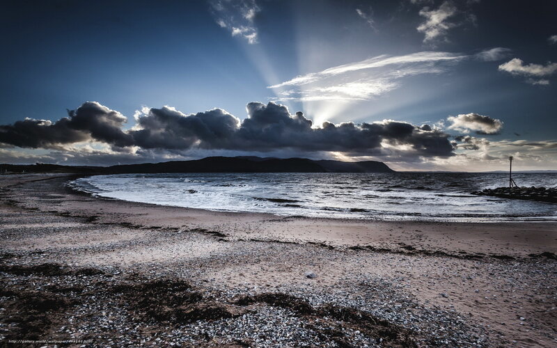 Beach with Pebbles and Waves — Blue