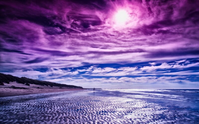 Beach with Purple Sky — Dramatic