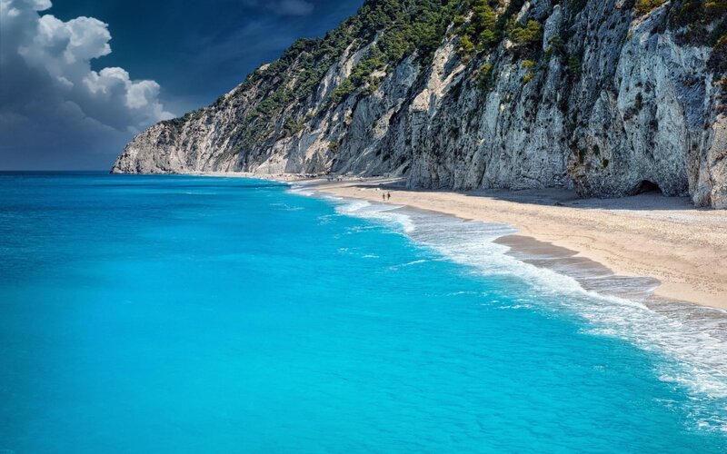Beach with Turquoise Water — Blue, Dramatic