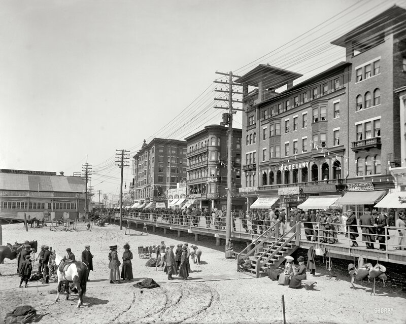 Beachfront boardwalk in early 20th century