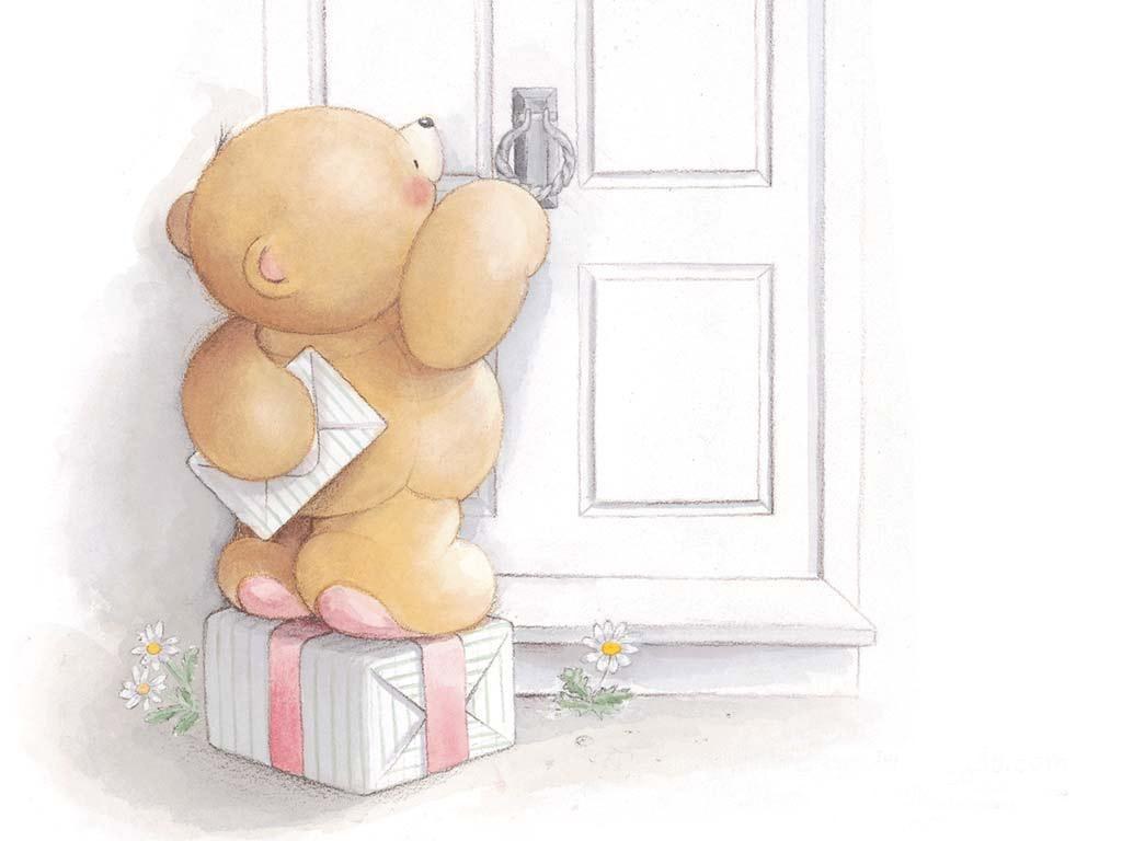 bear at the door with gift