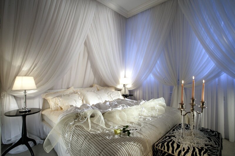 Bed with Canopy Curtains