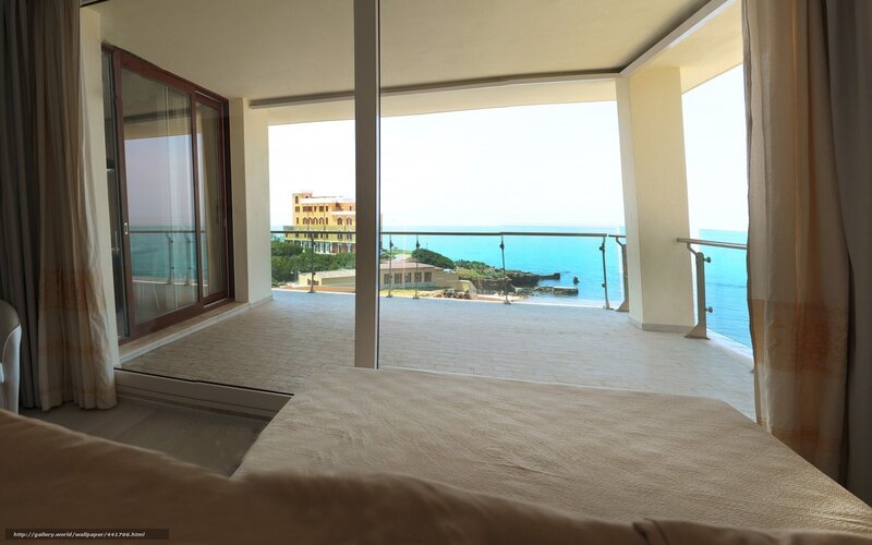 Bed with Ocean View — Beige