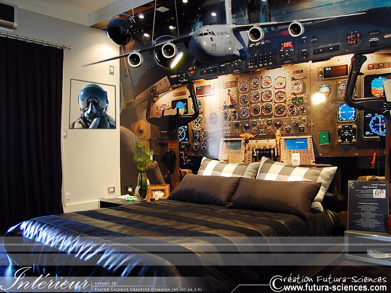 Bedroom with Airplane Theme