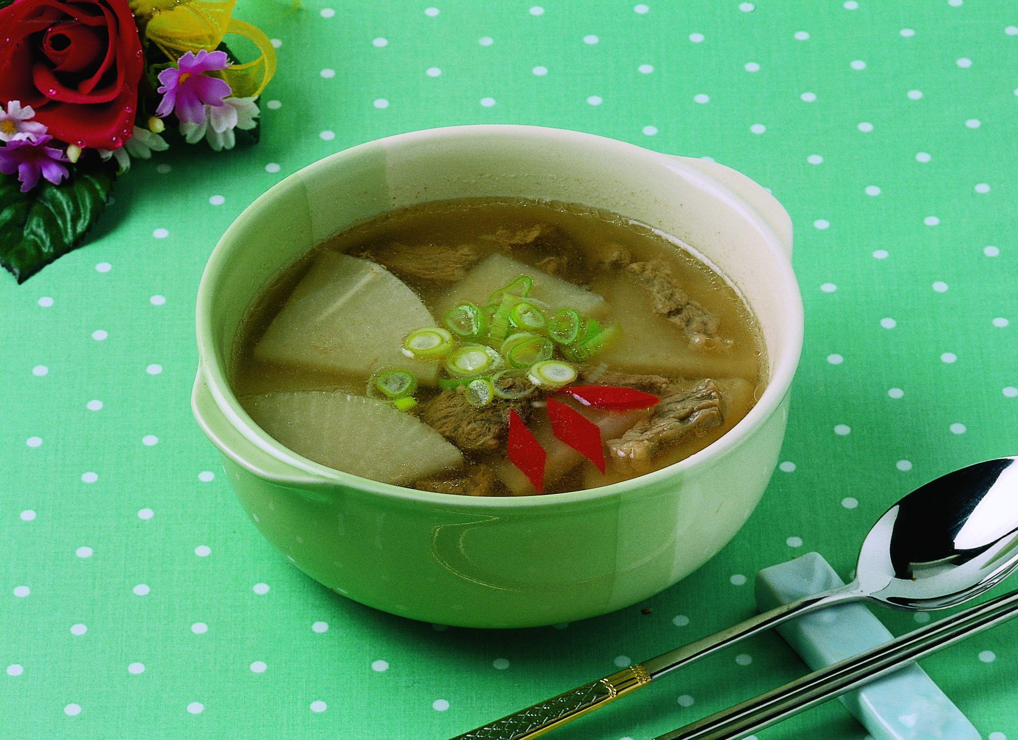 Beef and radish soup