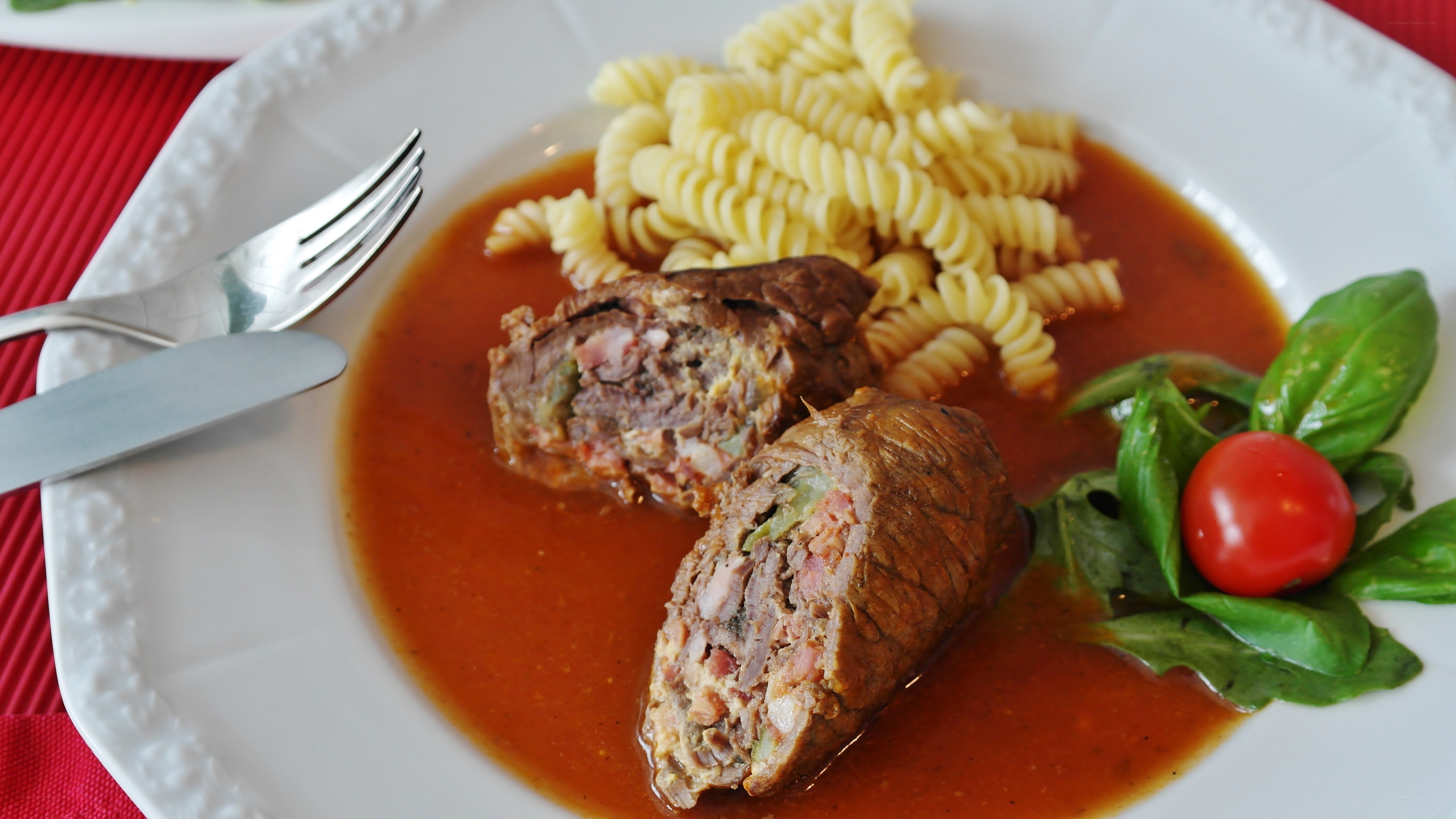 Beef roll with pasta and sauce