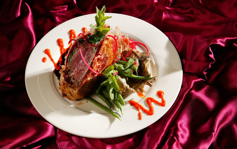 Beef Wellington with vegetables