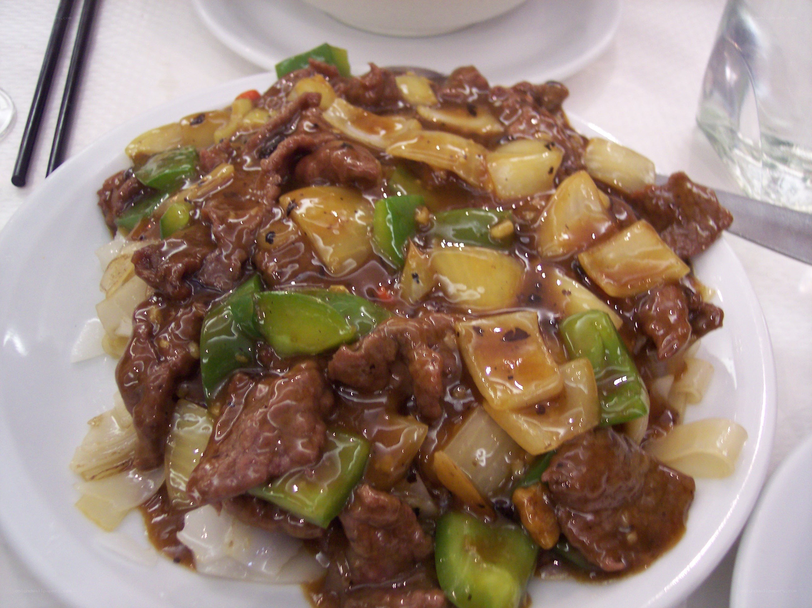 beef with peppers and onions