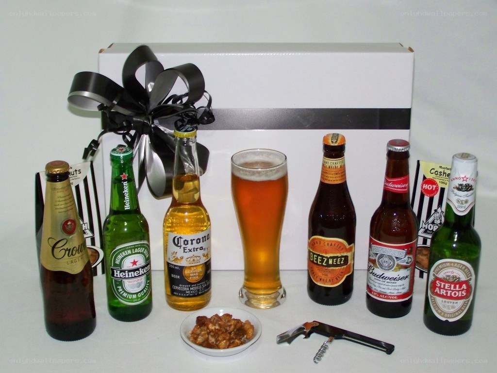 beer gift set with snacks