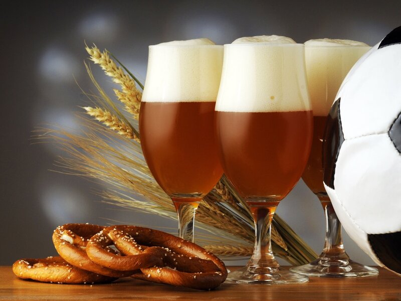 Beer Glasses with Pretzels
