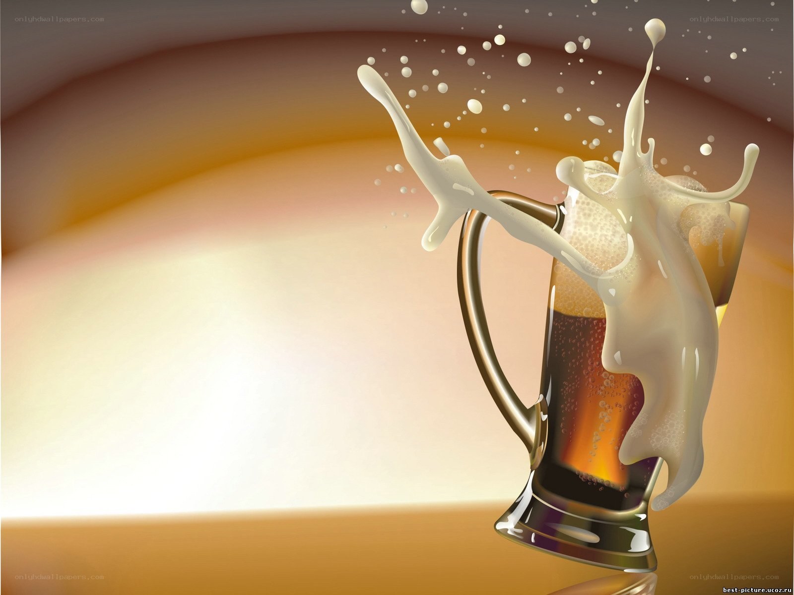 Beer mug splashing foam
