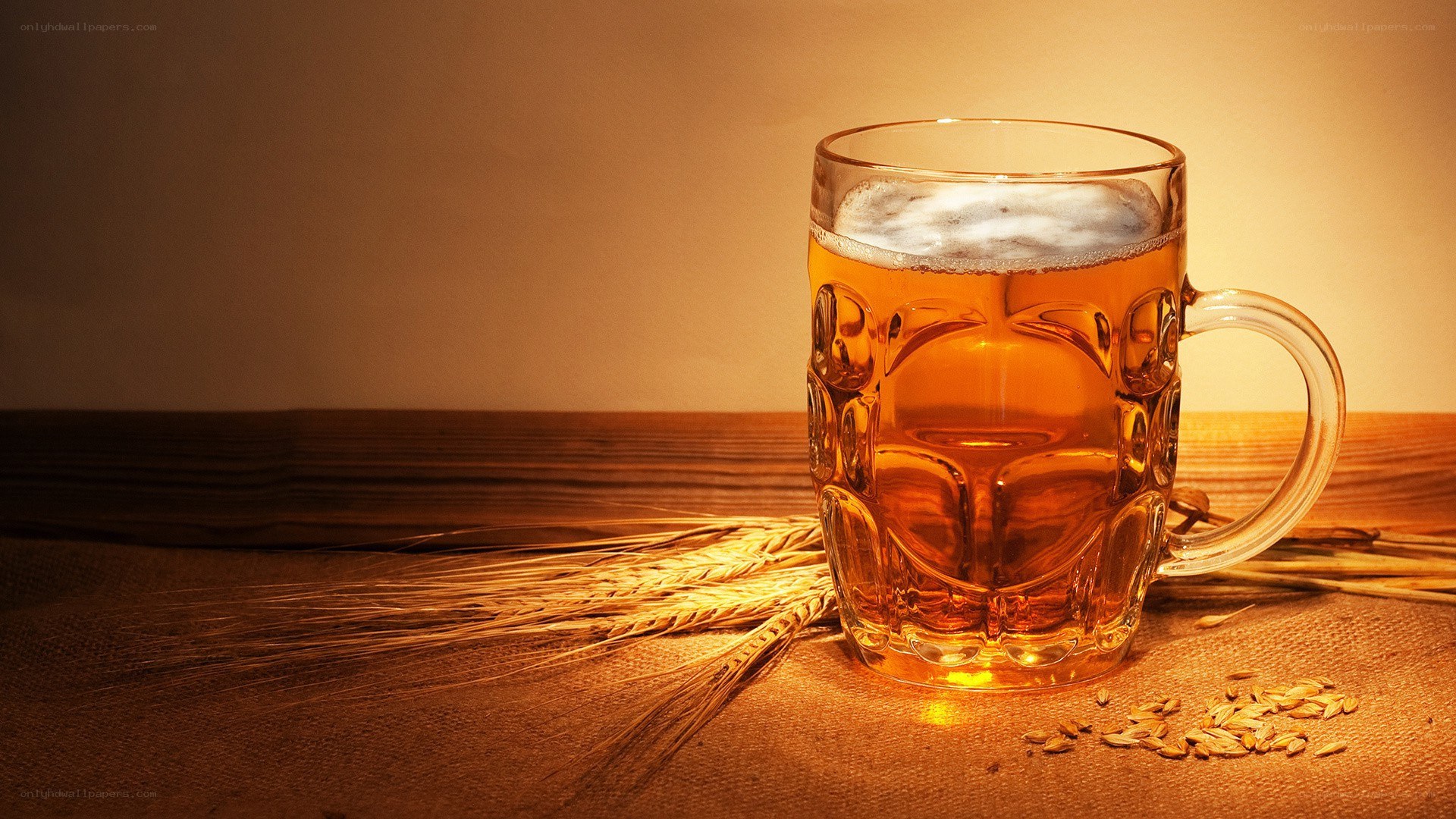Beer mug with wheat stalks