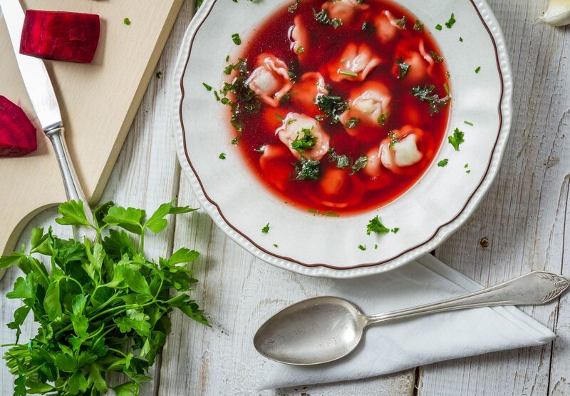 Beetroot soup with dumplings