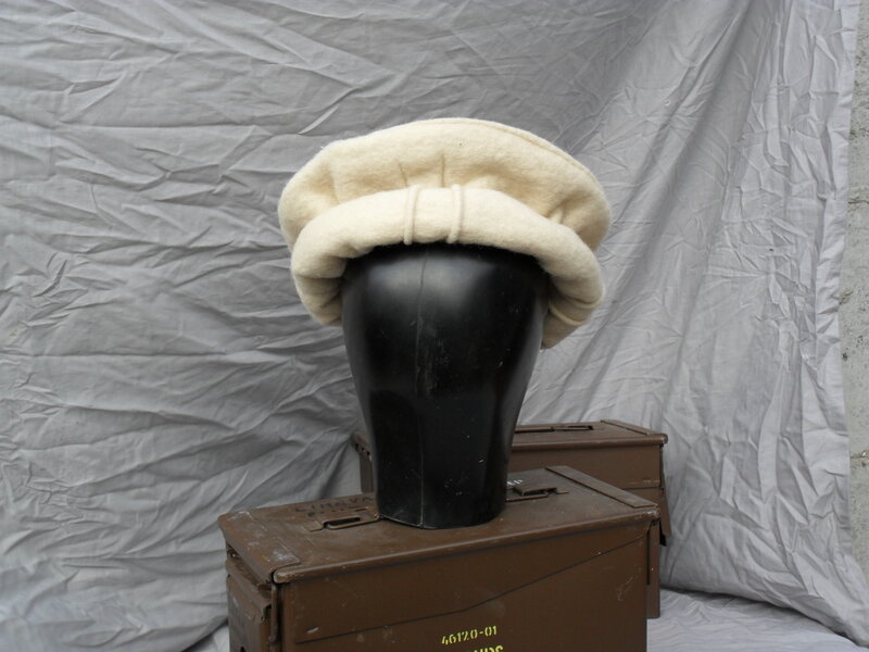 Beige hat on mannequin