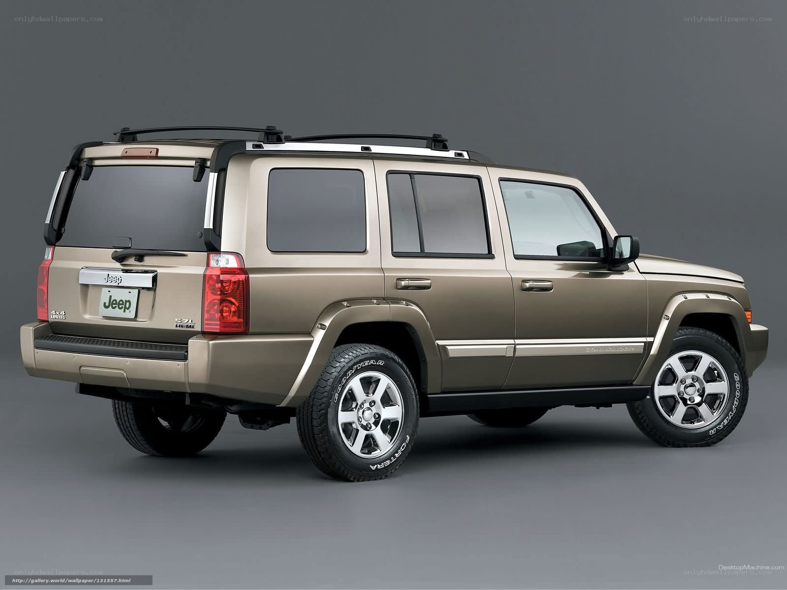 Beige Jeep Commander SUV