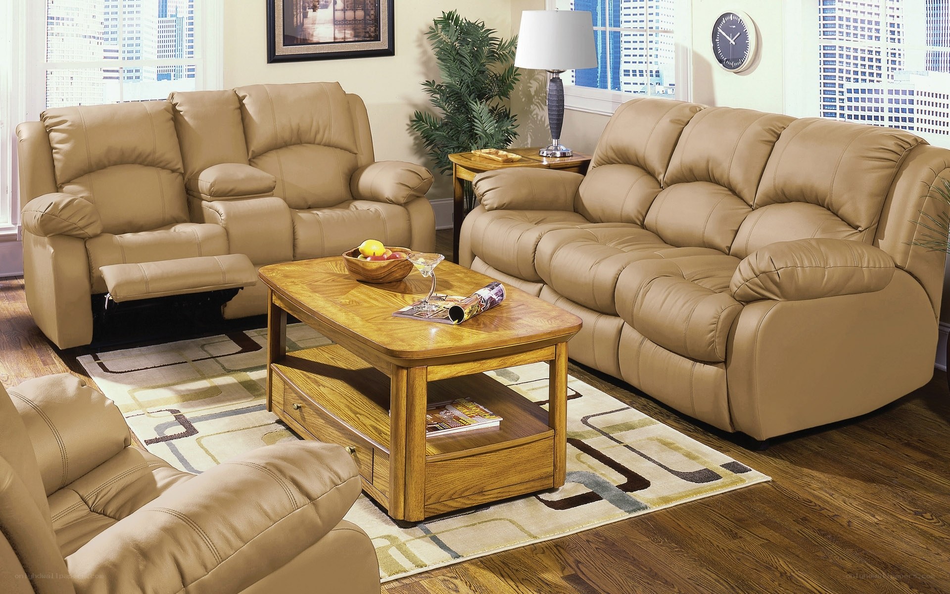Beige leather recliner set
