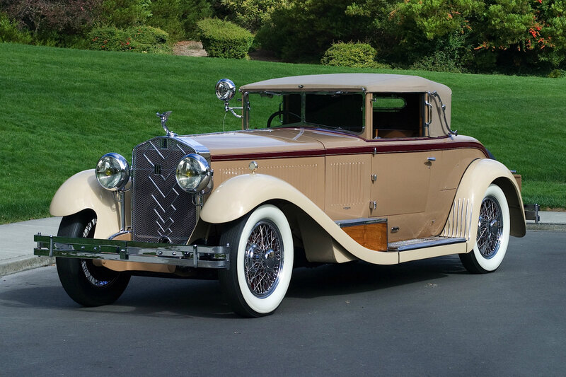 Beige Vintage Car — Serene, Afternoon