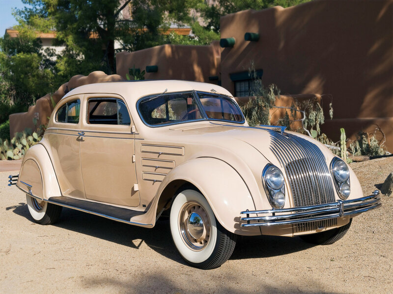 Beige Vintage Car — Serene