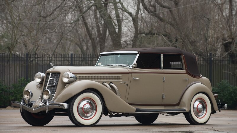Beige Vintage Convertible — Calm, Autumn, Photograph
