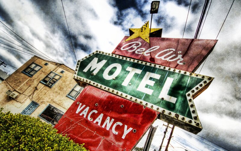 Bel Air Motel Sign