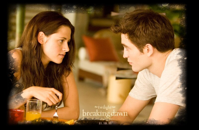 Bella and Edward in a quiet moment
