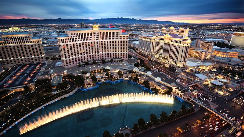 Bellagio fountains at dusk